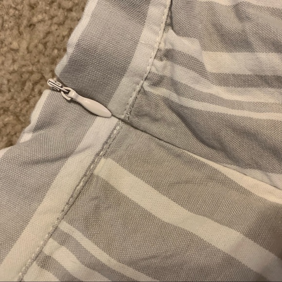 Tobi Striped Shorts - Picture 5 of 5